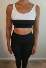Load image into Gallery viewer, Classic sports bra
